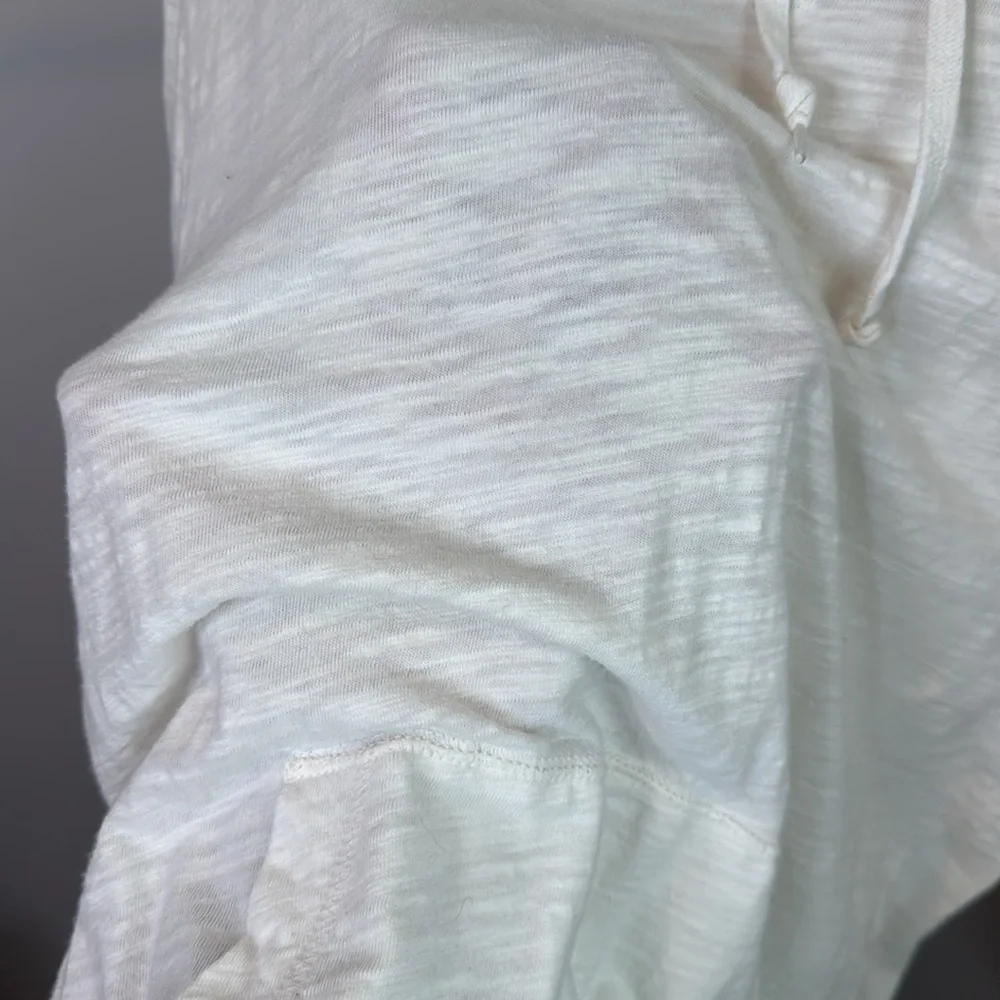 Old Navy Cream Hoodie - Picture 3 of 4